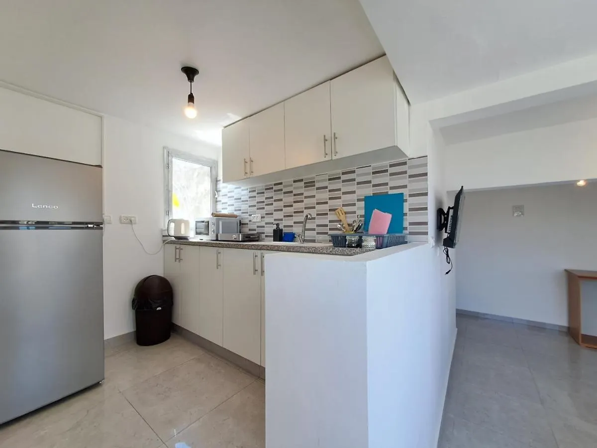 Fellini Talpiot Roof Dolce Vita Apartman Haifa