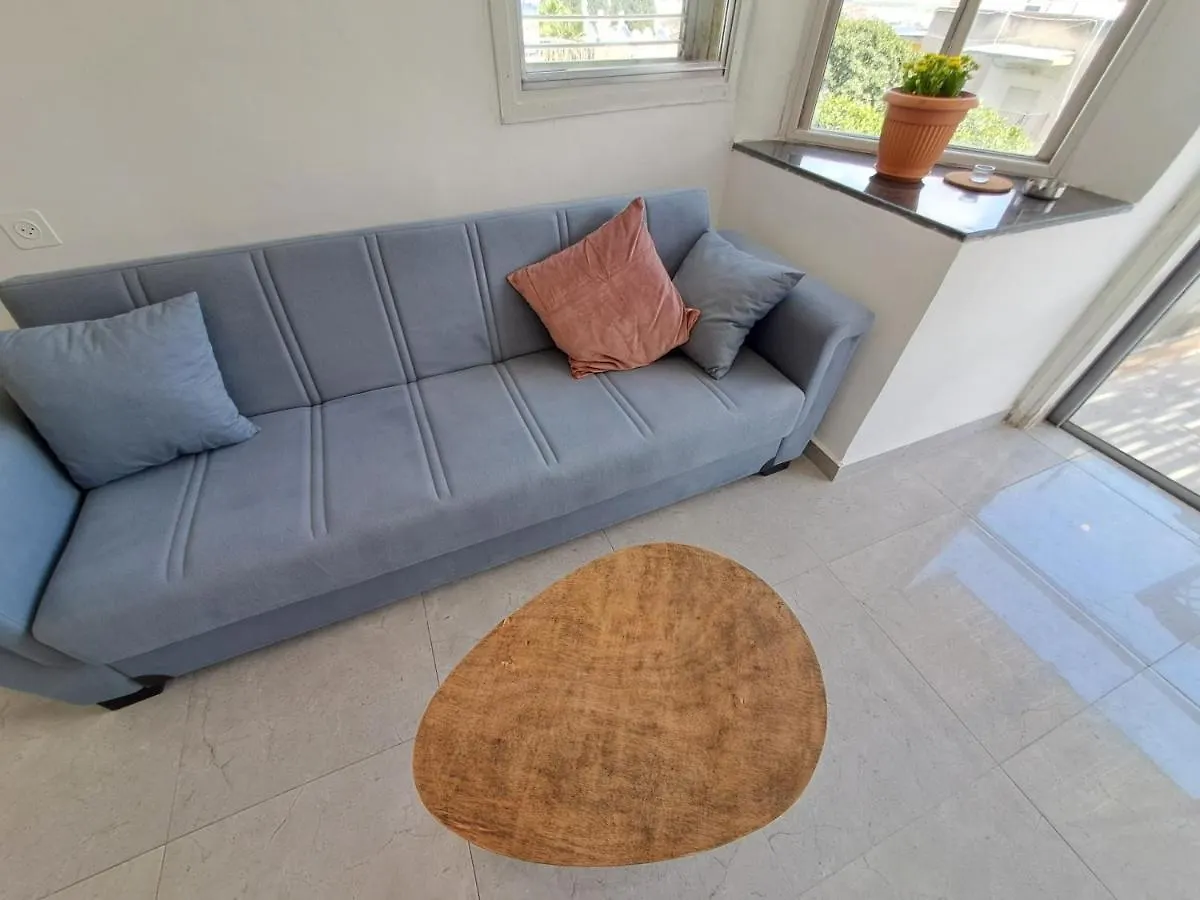 Fellini Talpiot Roof Dolce Vita Apartman Haifa