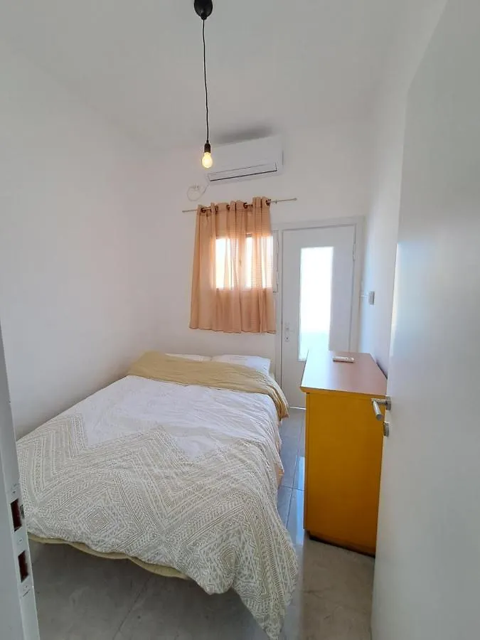 Fellini Talpiot Roof Dolce Vita Apartman Haifa